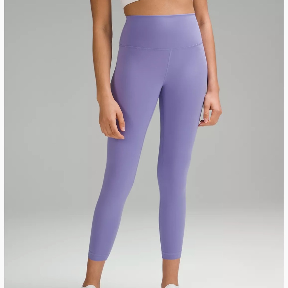 LAVENDER LULULEMON WUNDER UNDER TRAIN LEGGINGS - WORN 1x LIKE NEW CONDITION